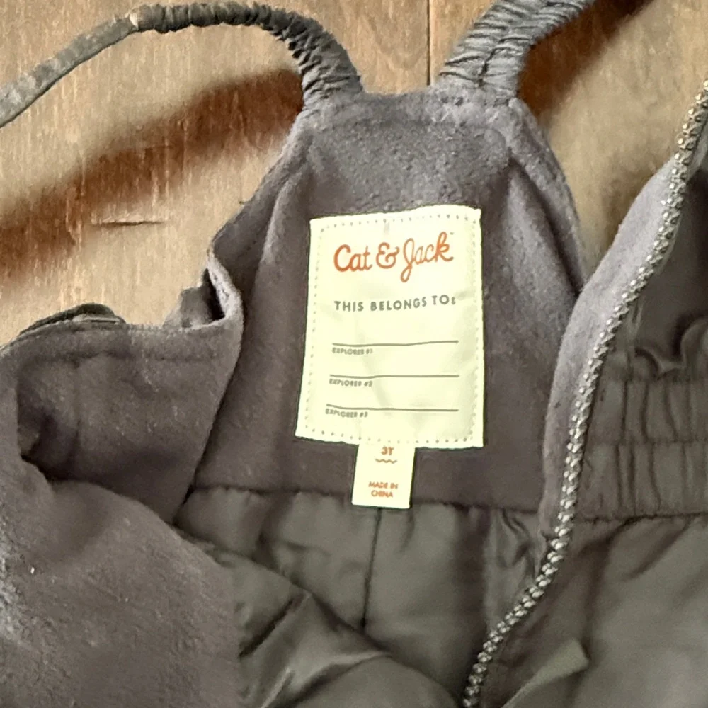 Cat and Jack Gender Neutral Toddlers Black Snow Bib Pants!